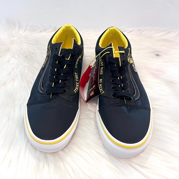 Vans Cobra Kai Low Skate Shoes Sneakers Tennis Shoes Old Skool Men 8  Women 9.5 - Picture 6 of 14